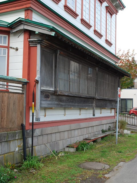 函館市船見町の山内家住宅(函館擬洋館コレクション、その19)_f0142606_1832962.jpg