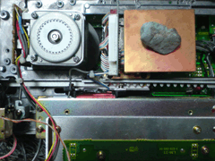 2009年11月25日(水) 石の力で動くルペ_e0005548_195153.gif