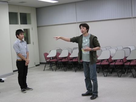 劇団カタコンベの戸中井さんより発声トレーニングを受けました_c0167632_13394250.jpg