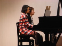 兼子志づく門下生　ピアノコンサート2009_c0016913_2028217.jpg