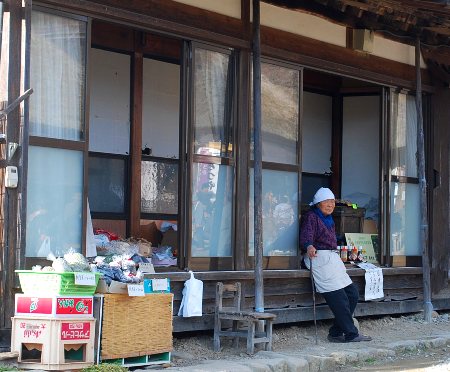 今に残る会津西街道の宿場町-大内宿_c0177814_11452863.jpg