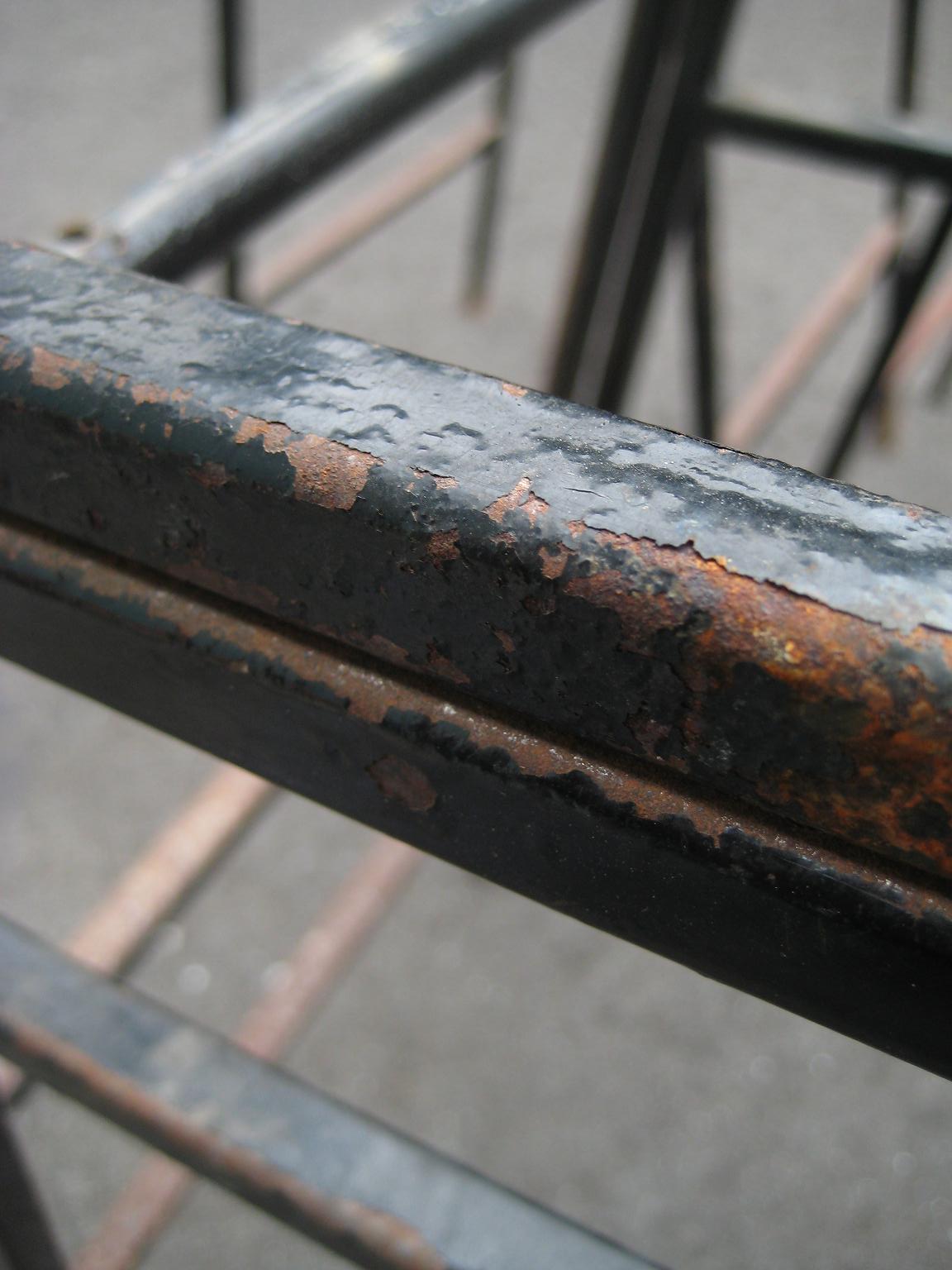 STOOL SHELF_c0146581_11234674.jpg