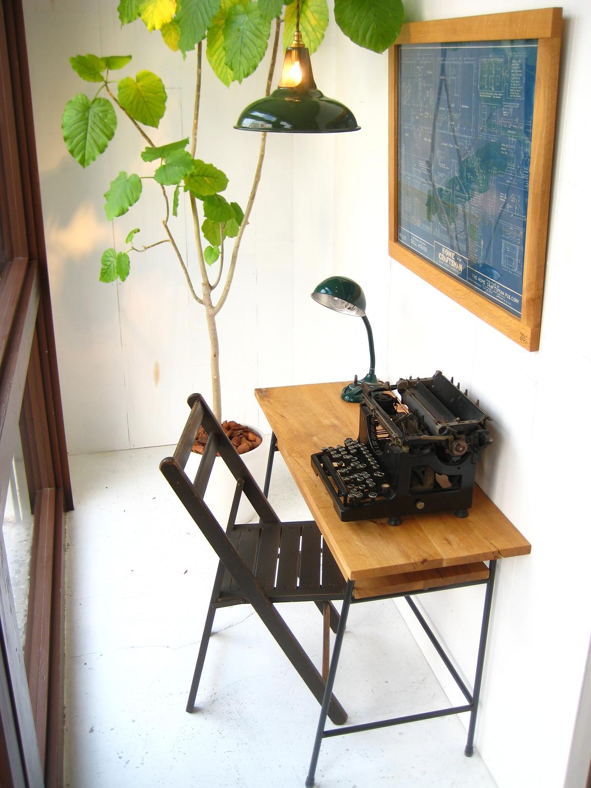 ANTIQUE CHAIR_c0146581_11582651.jpg