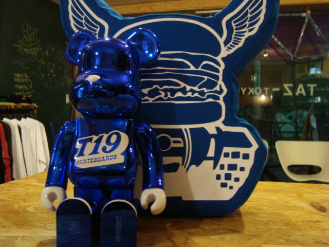 T19 BE@RBRICK400%入荷しました！_c0149837_13424163.jpg