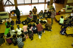 武生東小学校6年生の子供たちが手作り体験をしました(その2)_e0061225_14324596.jpg