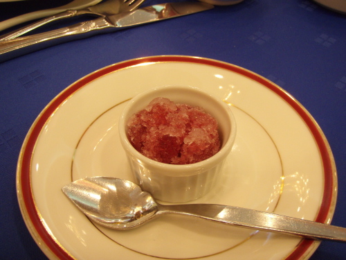結婚披露宴に出席_a0077071_1532845.jpg