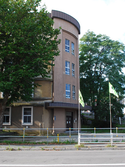 函館市立弥生小学校_f0142606_201872.jpg
