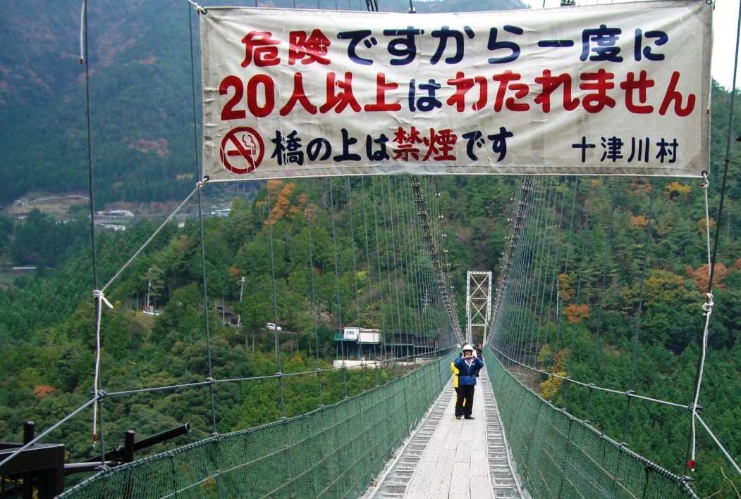 e0003910_2330373.jpg