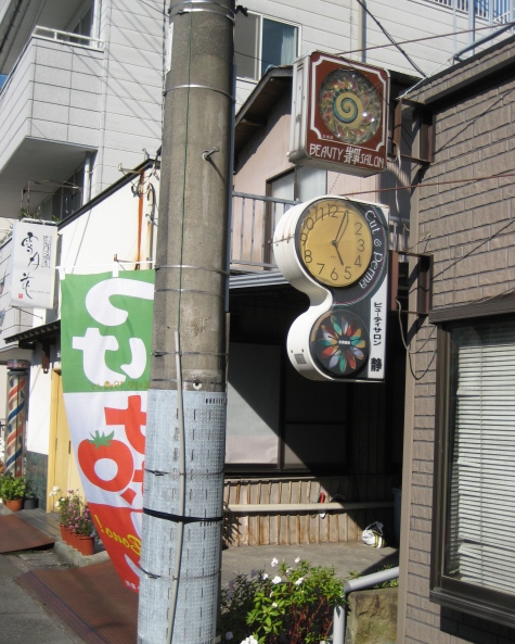 路地裏_b0093221_3164983.jpg