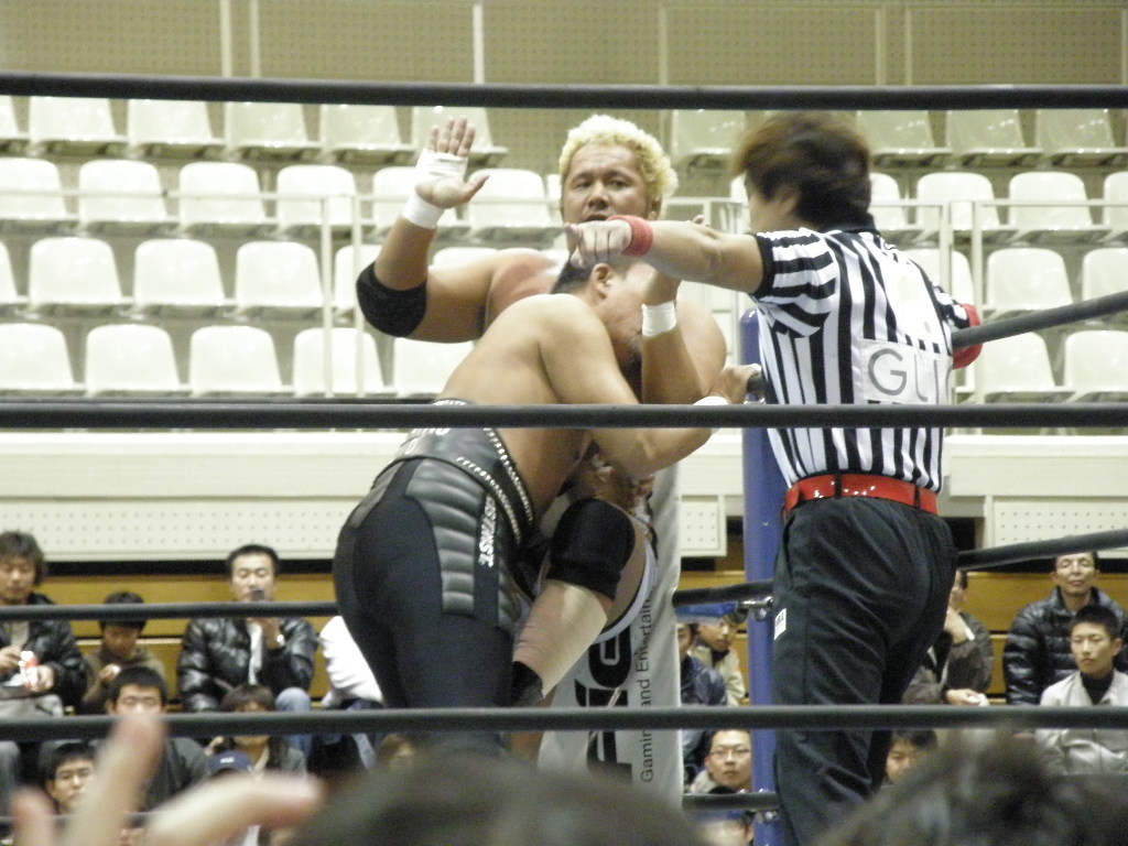 新日本プロレス 11 29 八幡浜大会 Ryo オーディオ美音倶楽部
