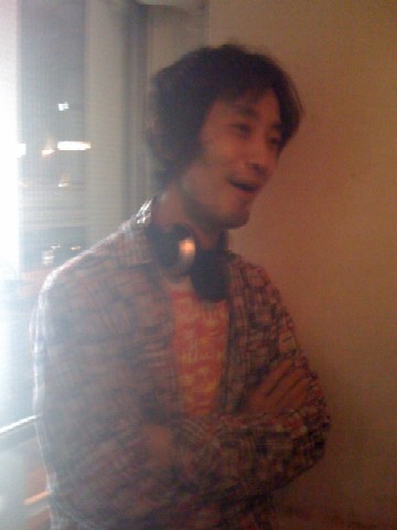 12/6(日)はラウンジDJ「J.N.J」です!_a0083140_2403815.jpg