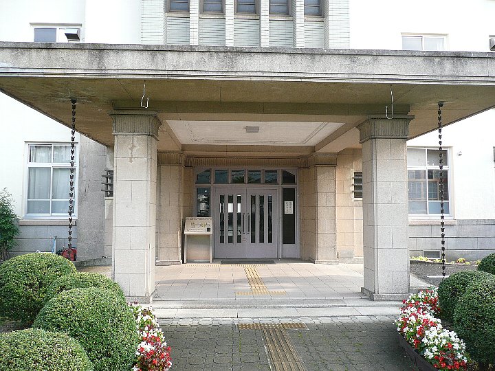 ウィリアム・メレル・ヴォーリズ展in近江八幡~八幡高等商業学校本館_c0094541_1162693.jpg