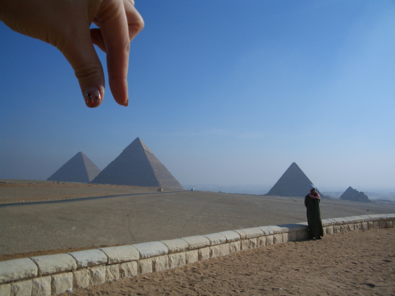 2009.11　エジプト旅行　2日目ギザの3大ピラミッド_c0109891_1318787.jpg