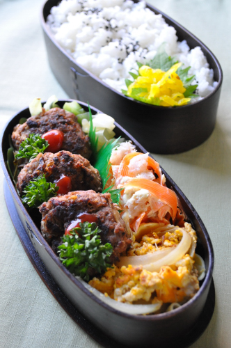 じゃがいもハンバーグのお弁当_b0171098_8144756.jpg