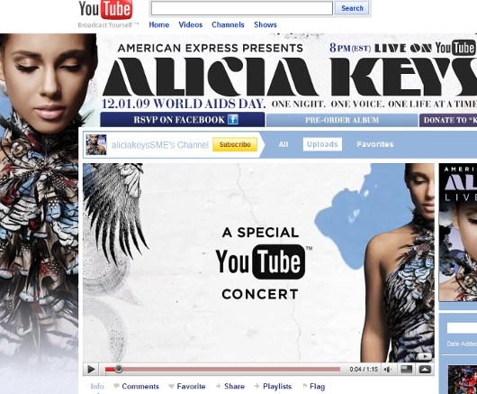 YouTubeによる、NYから全世界向けAlicia Keysさんライブ無料ネット生中継まであと1時間ほどです_b0007805_839548.jpg