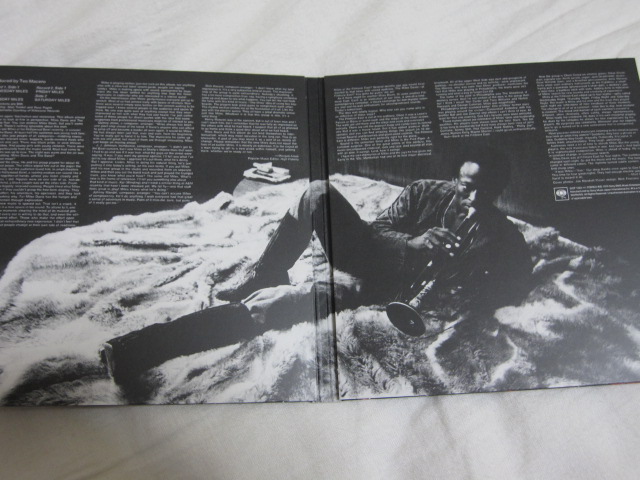 MILES DAVIS / The Complete Columbia Album Collection_b0042308_23522361.jpg