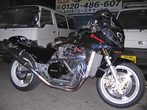 GPZ900Rニンジャのカウル下げ加工・・・_f0174721_1504031.jpg