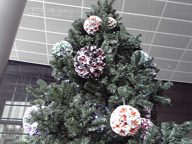 クリスマスツリー。_e0046190_2317238.jpg