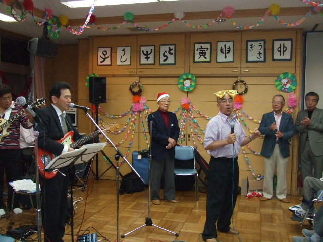 YK会の施設慰問_e0119092_10234021.jpg