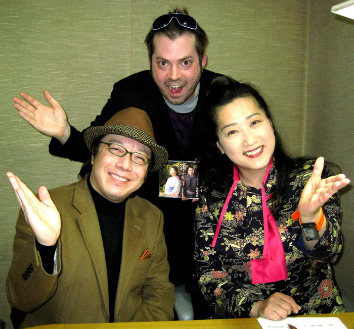 チャールズの外人だって演歌デショ?_b0083801_35234.jpg