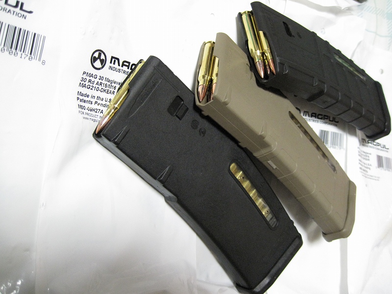 実物 Magpul EMAG E-mag マガジン 両窓モデル Yahoo!オークション -「magpul pts emag」の落札相場・落札価格