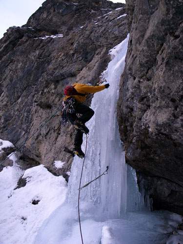 The Professor Falls 280m, WI4_b0110880_5375381.jpg