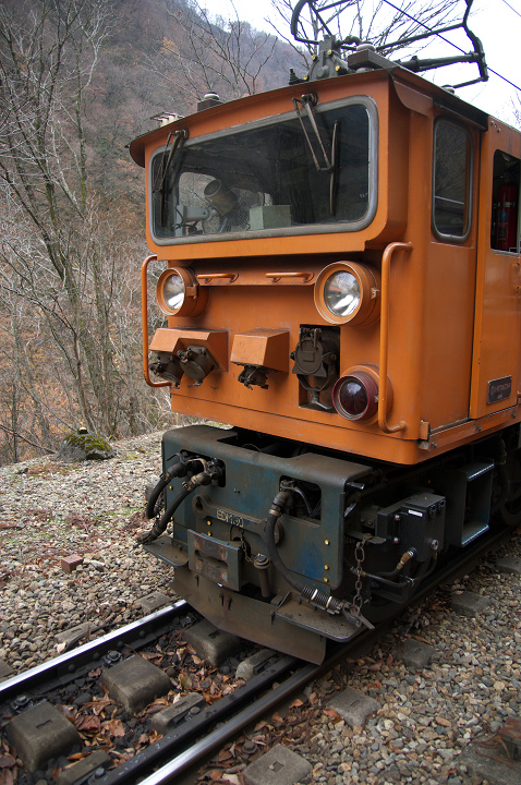 黒部峡谷鉄道_e0162105_17305660.jpg