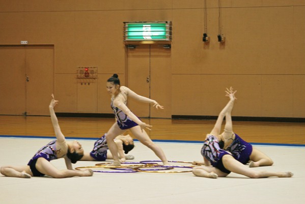 疋田梨絵 大沼愛 毛利実侑華麗に舞う 新体操２５周年発表会 青梅スポーツ