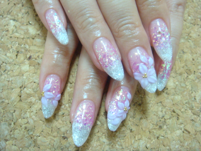 ロングネイルにプクプクアート_a0145558_12113721.jpg