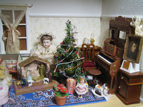 ドールハウスのクリスマスとうちのツリーと画像加工の練習_f0168800_19303647.jpg