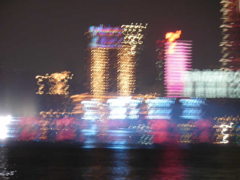 b0080418_1715094.jpg
