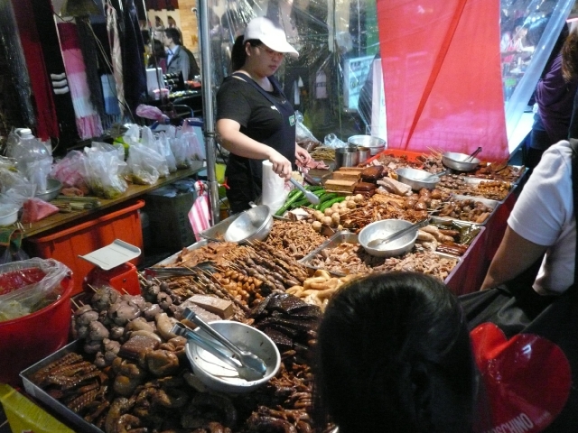 台湾旅行2009 続台北編3(7日目)饒河街夜市_f0097683_2333825.jpg