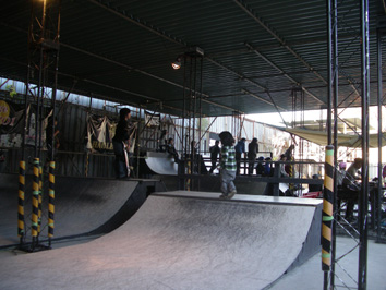 Back Yard Cafe SkateContest_f0150908_19414914.jpg