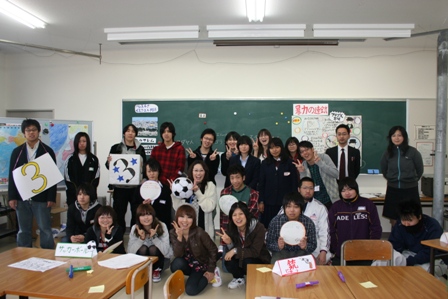 新潟翠江高校でワークショップを実施しました_c0167632_1373564.jpg