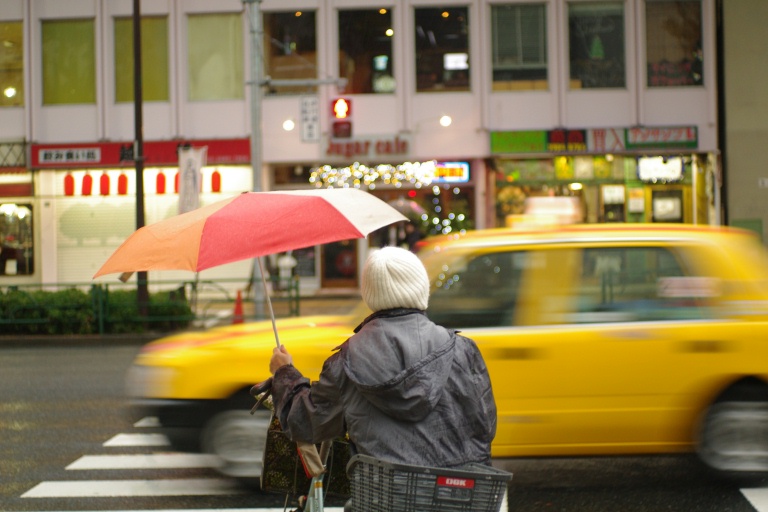 カラフルな雨の日_b0160184_21143885.jpg