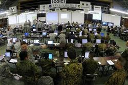 テロ攻撃など有事を想定　日米方面隊指揮所演習開始式　陸自東千歳駐屯地_e0009760_13275816.jpg
