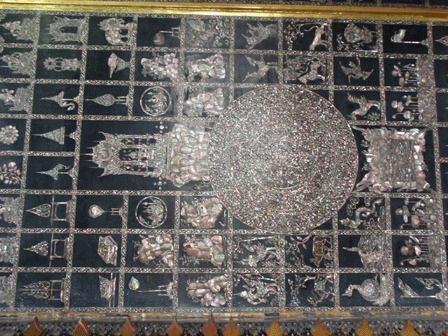 b0176111_22213610.gif