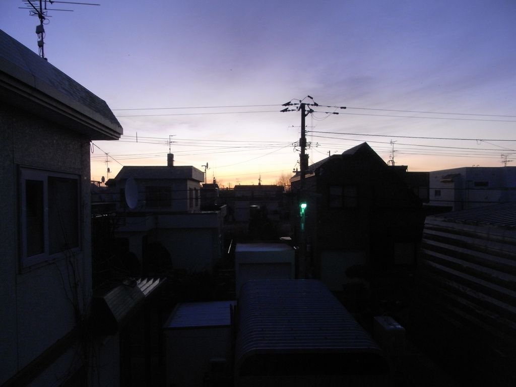 夜明け前_c0025115_2120029.jpg