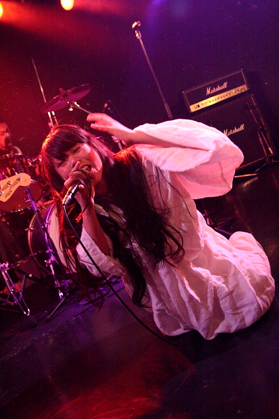 c0112392_05684.jpg