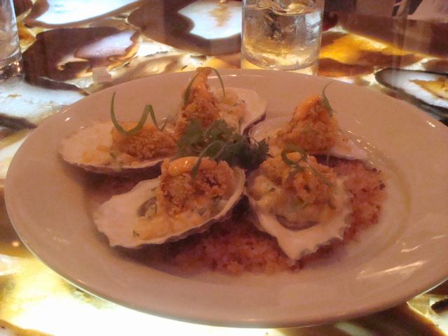 コンサートの後はCHOWDER HOUSEで夕食、_d0100880_23384713.jpg
