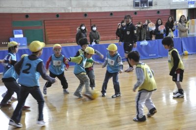 １２月１３日　スギっ子サッカー交流大会_e0127003_2305752.jpg