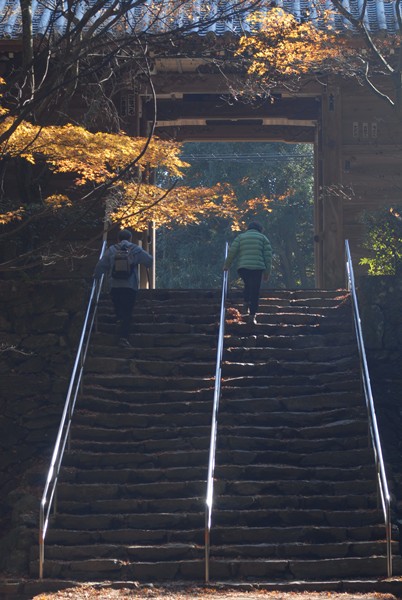 四国霊場巡り③　第８１番白峯寺　・　第８２番根香寺_d0033551_22473028.jpg