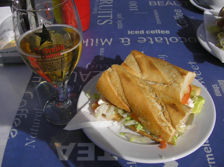 Bocadillo de jamon y queso _f0050226_227353.jpg