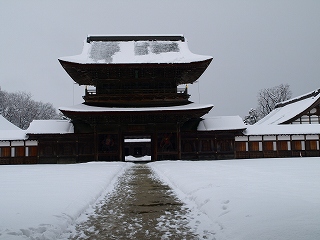 金沢・五箇山・高岡の旅　　　　その８．瑞龍寺（ずいりゅうじ）_e0008887_16321852.jpg