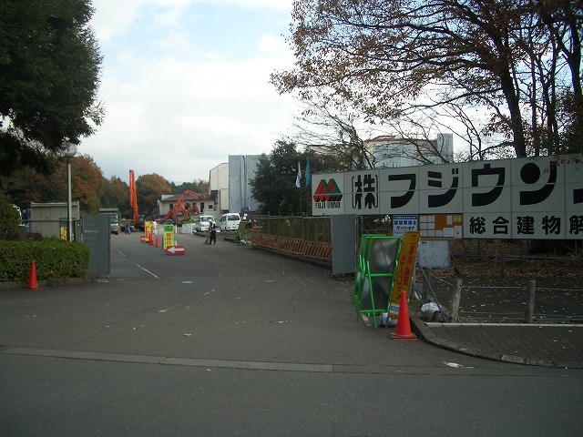 確実に冬が近づいています!_f0141310_2336469.jpg