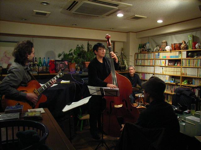 Fabio Bottazzo Trio feat. 森泰人 & Sebastiaan Kaptein_f0157635_12391761.jpg