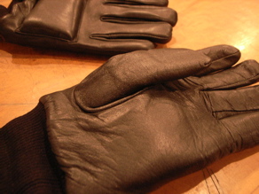 \"UK ARMY LEATHER GLOVE\"ってこんなこと。_c0140560_18272618.jpg