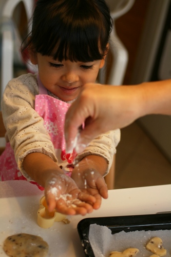 Making Chocolate Chip Cookies_c0147201_5531223.jpg