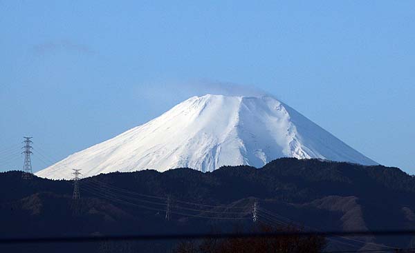 今朝の日の出と富士山と初氷_d0054076_737326.jpg