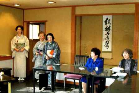 お茶を楽しむ会(女子大流)_a0146912_0264524.jpg